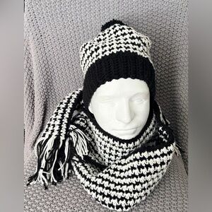 Adult Black and White crochet Hat and Scarf Set